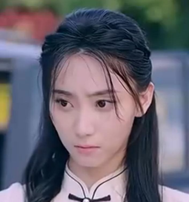 龙鳞 高清封面