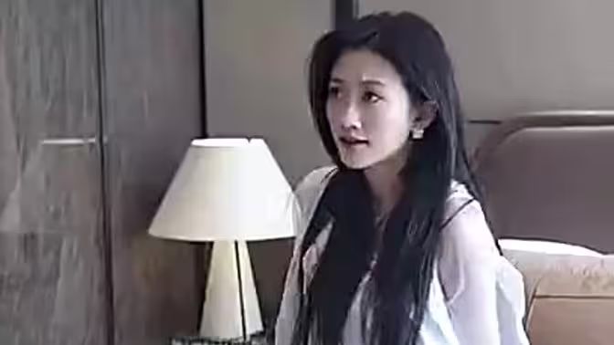 回国后我与总裁纠缠不清 高清封面